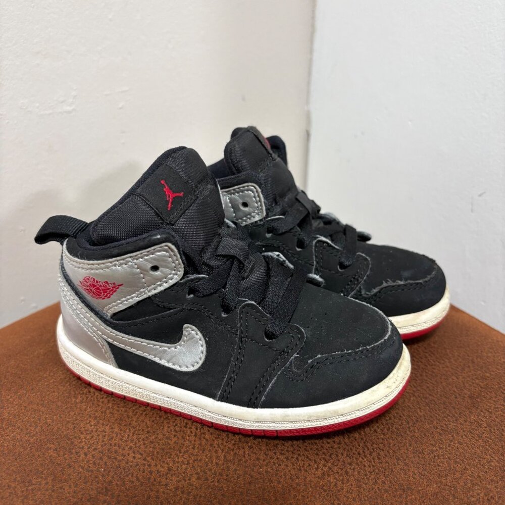 NIKE AIR JORDAN 1 MID "JOHNNY KILROY" TODDLER KIDS SIZE 7C SNAKERS 640735-057
